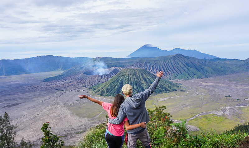 Nhà chức trách trấn an du khách Indonesia trước nguy cơ núi lửa